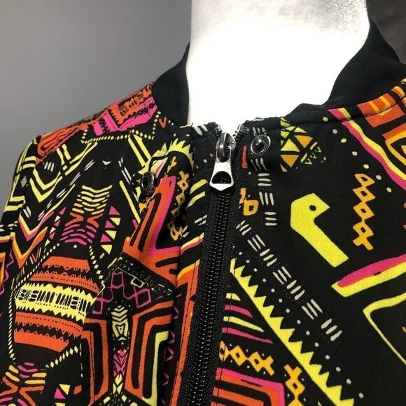H&M x Coachella Geo Aztec Printed Bomber Jacket - Picture 5 of 10